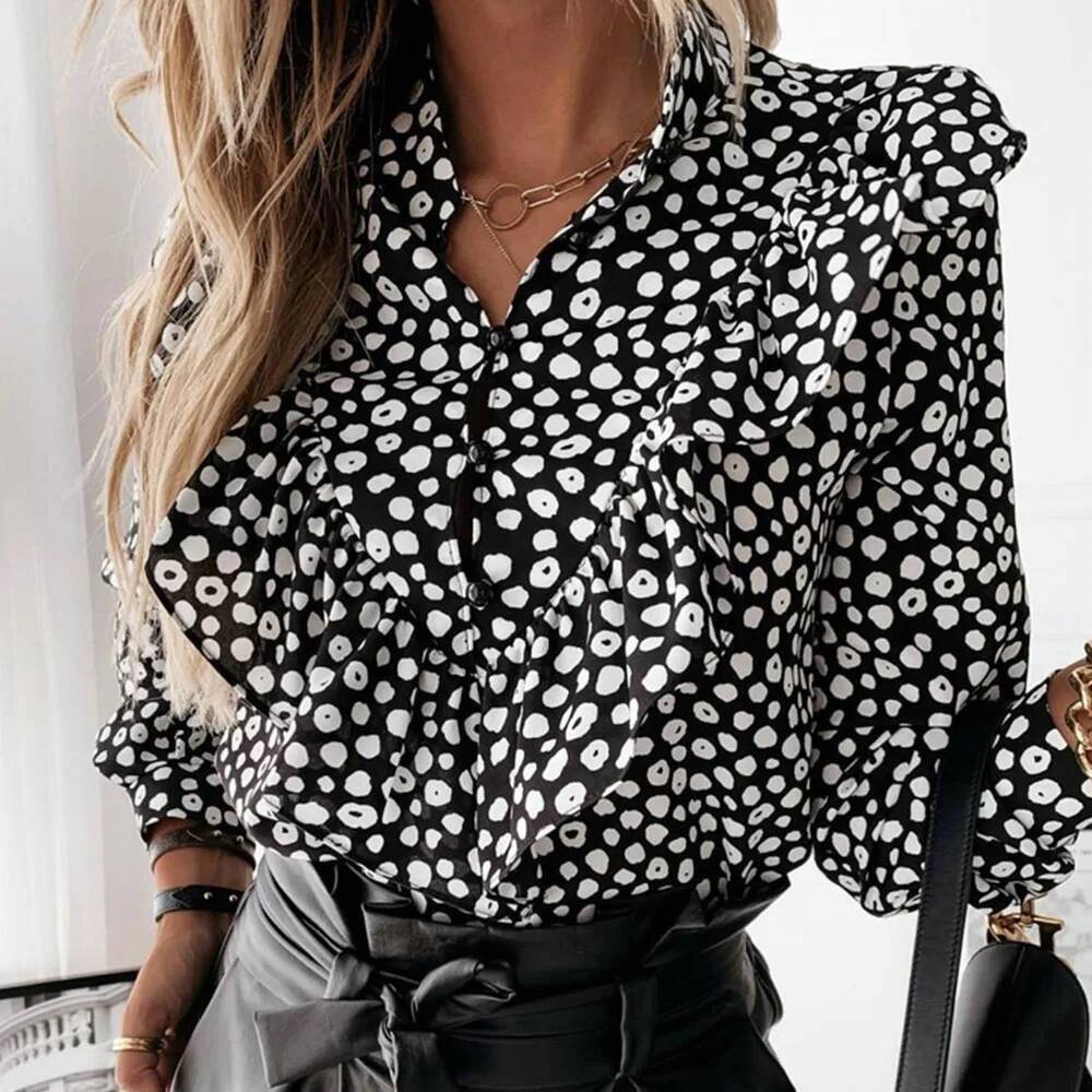 NEW MCCOLIN spot on pull-on top in black/white